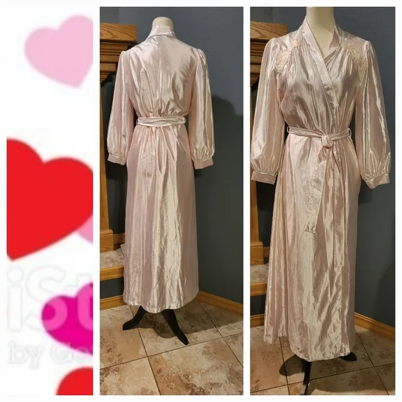 Vintage Nightgown Set - Picture 3 of 7